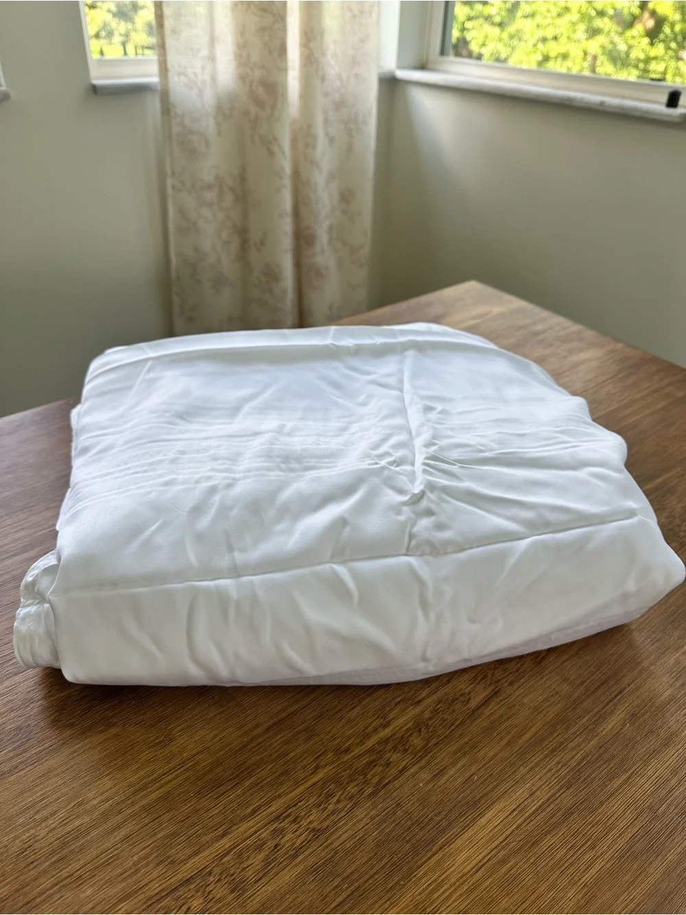 NWOT Quince Bamboo Duvet King Cal King Duvet ONLY  NO SHAMS White